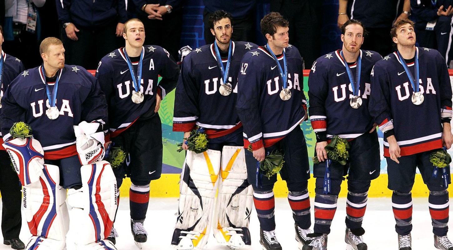 Молодежная сборная сша. Состав НХЛ сборной. Хоккеисты сборной Америки и их форма. Сборная США 202\1. Хоккеист под номером 14.