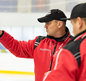  Павел Микульчик: «Всегда первая тренировка на льду проходит только в удовольствие»