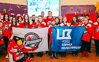 Как школьный фан-клуб «Донбасса» поддерживал своих в центральном матче тура