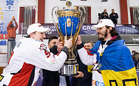 Церемония награждения победителей чемпионата УХЛ Париматч 2020/21 (видео)